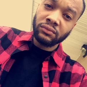 Meet your Posher, Dennis